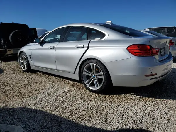 WBA4F7C57HG437994 2017 BMW 4ER - Image 2