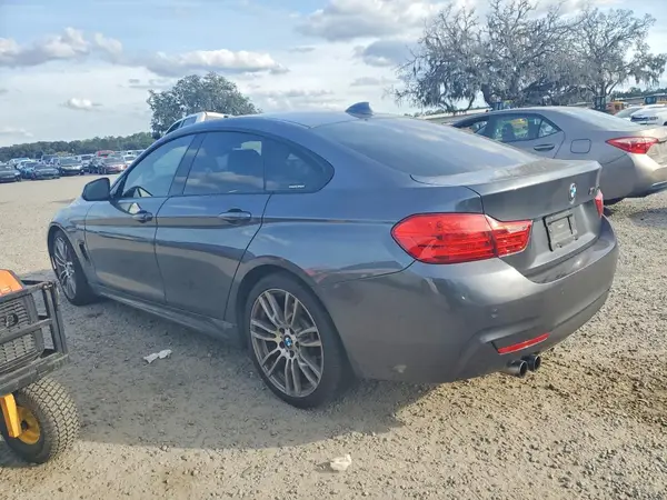 WBA4F7C57HG438112 2017 BMW 4ER - Image 2