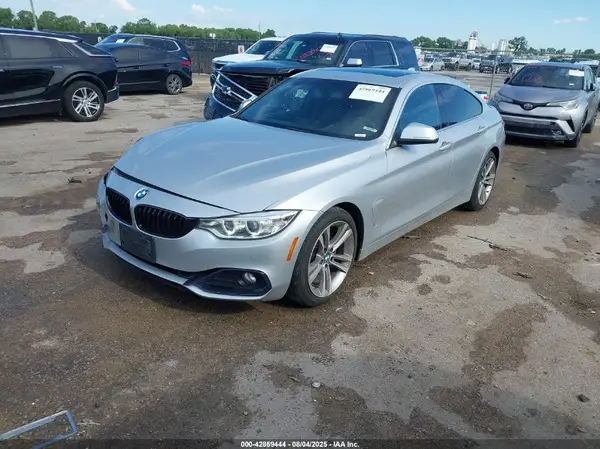 WBA4F7C58HG437907 2017 BMW 4ER - Image 2