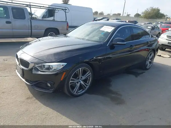 WBA4F7C58HG786338 2017 BMW 4ER - Image 2