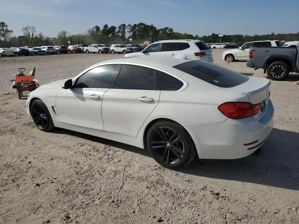 WBA4F7C59HG437642 2017 BMW 4ER - Image 2