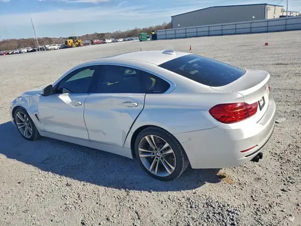 WBA4F7C59HG438466 2017 BMW 4ER - Image 2