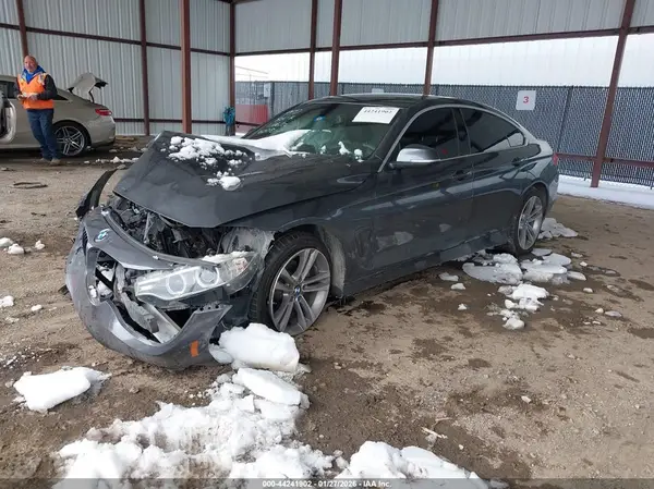 WBA4F7C59HG786008 2017 BMW 4ER - Image 2