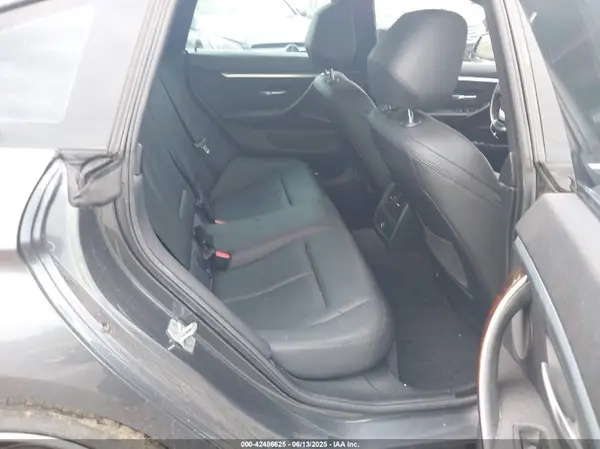 WBA4F7C5XHG785983 2017 BMW 4ER - Image 8