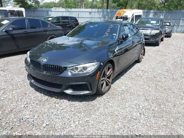 WBA4F7C5XHG786163 2017 BMW 4ER - Image 2