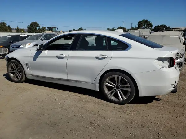 WBA4F9C33HG813021 2017 BMW 4ER - Image 2