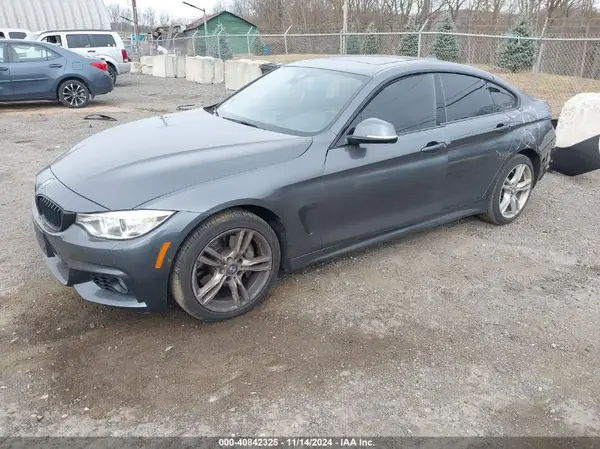 WBA4F9C5XHG439850 2017 BMW 4ER - Image 2