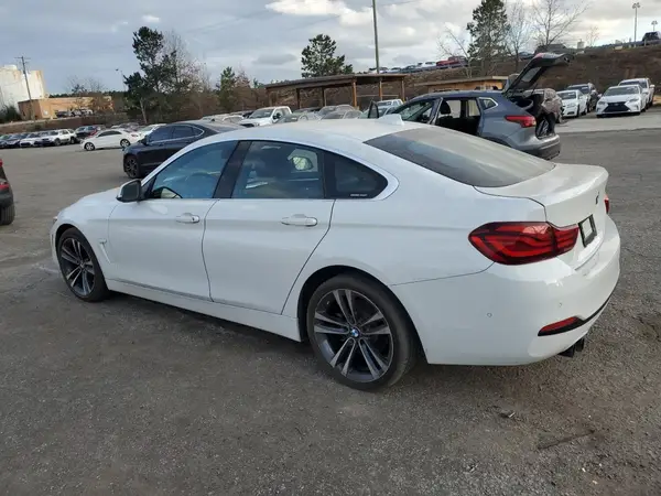 WBA4J1C01LCE16271 2020 BMW 4ER - Image 2