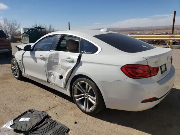 WBA4J1C50JBG78944 2018 BMW 4ER - Image 2