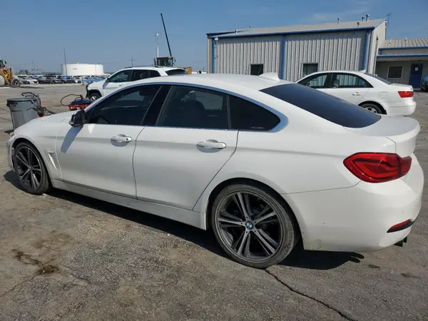 WBA4J1C51JBG77009 2018 BMW 4ER - Image 2