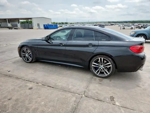 WBA4J1C52JBG79545 2018 BMW 4ER - Image 2