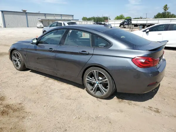WBA4J1C52JBM11043 2018 BMW 4ER - Image 2