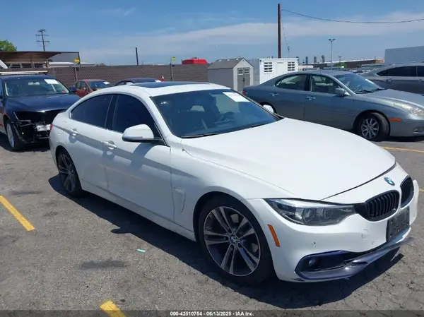 WBA4J1C55JBG80463 2018 BMW 4ER - Image 1