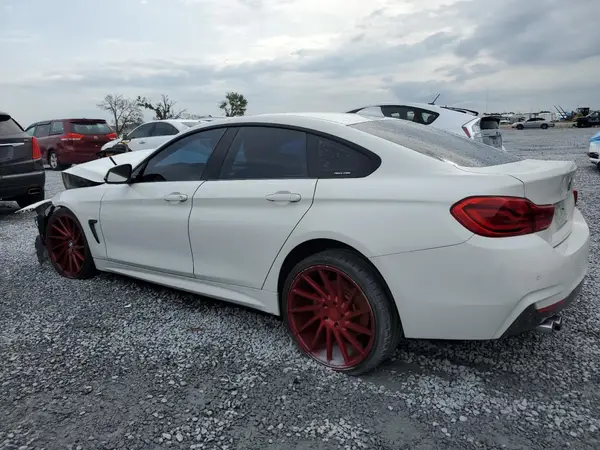 WBA4J1C58JBG77993 2018 BMW 4ER - Image 2