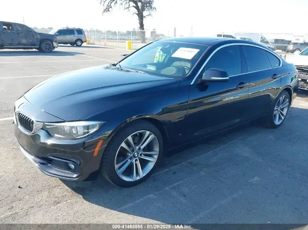 WBA4J1C59JBG78389 2018 BMW 4ER - Image 2