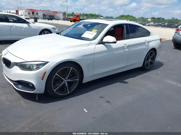 WBA4J1C5XJBG78451 2018 BMW 4ER - Image 2