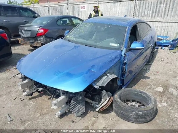WBA4J3C50KBL07552 2019 BMW 4ER - Image 2