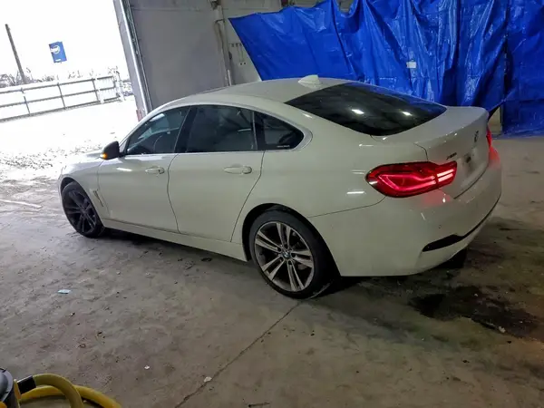 WBA4J3C51JBB97385 2018 BMW 4ER - Image 2