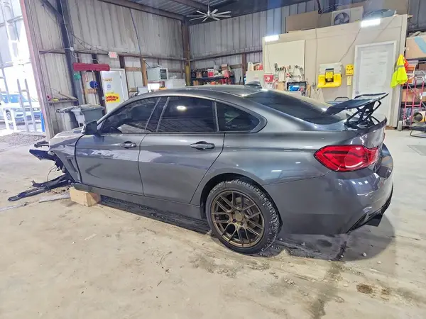 WBA4J3C54JBB97378 2018 BMW 4ER - Image 2