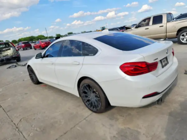 WBA4J3C55KBL06557 2019 BMW 4ER - Image 2