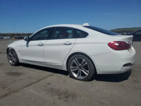 WBA4J3C59KBL07677 2019 BMW 4ER - Image 2