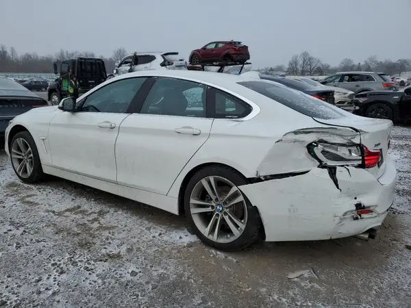 WBA4J3C5XJBG96038 2018 BMW 4ER - Image 2