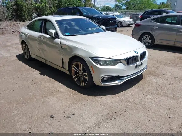 WBA4J3C5XKBL05341 2019 BMW 4ER - Image 1