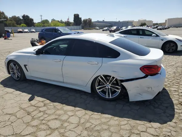 WBA4J5C50JBF07487 2018 BMW 4ER - Image 2