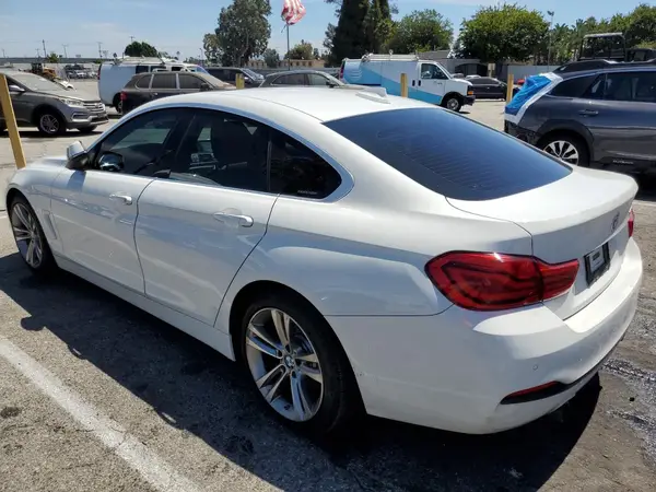 WBA4J5C50JBF20238 2018 BMW 4ER - Image 2