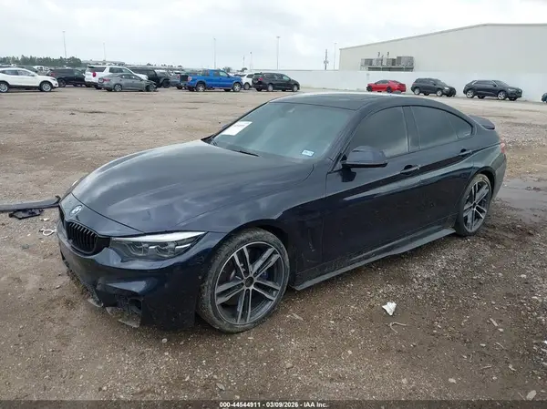 WBA4J5C52JBF06843 2018 BMW 4ER - Image 2