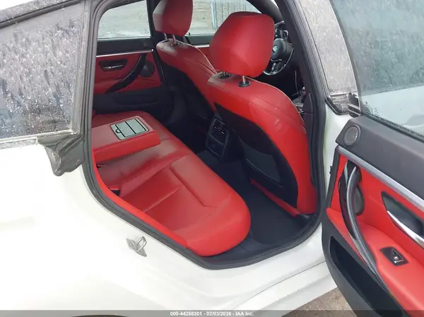WBA4J5C53JBF07919 2018 BMW 4ER - Image 8
