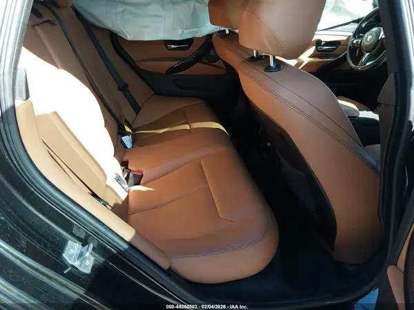 WBA4J5C54JBF07993 2018 BMW 4ER - Image 8