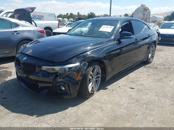 WBA4J5C55JBF06979 2018 BMW 4ER - Image 2