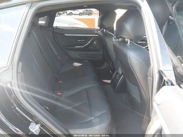 WBA4J5C55JBF06979 2018 BMW 4ER - Image 8