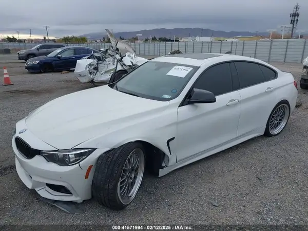 WBA4J5C55KBM66322 2019 BMW 4ER - Image 2
