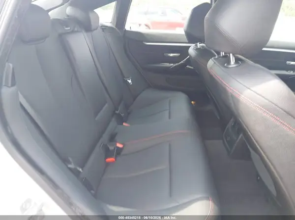 WBA4J5C56JBF07025 2018 BMW 4ER - Image 8