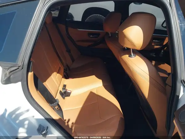 WBA4J5C56JBF07221 2018 BMW 4ER - Image 8
