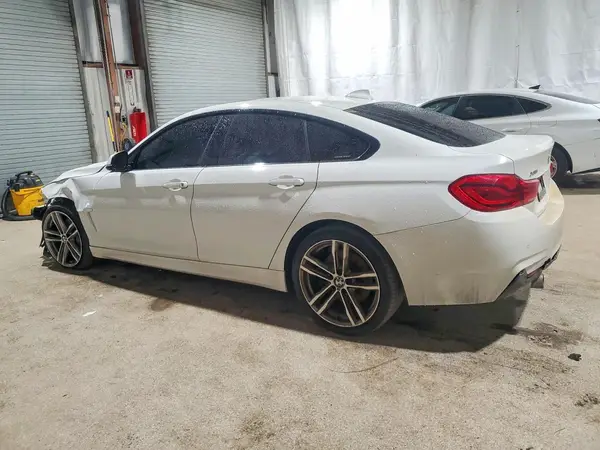 WBA4J7C52JBB98990 2018 BMW 4ER - Image 2