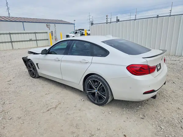 WBA4J7C58JBH13541 2018 BMW 4ER - Image 2
