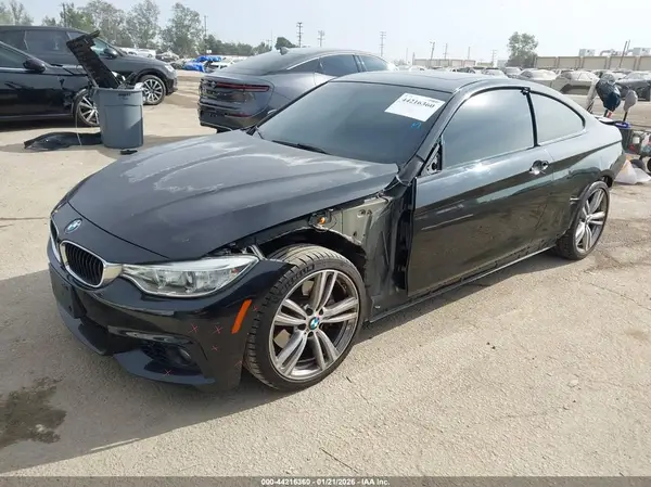 WBA4P1C30HK522844 2017 BMW 4ER - Image 2