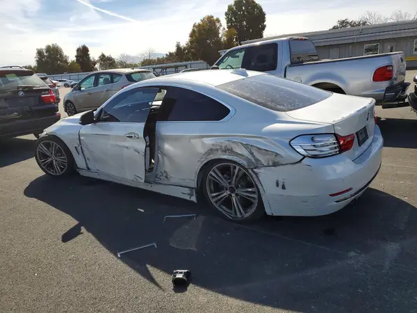 WBA4P1C50HK522344 2017 BMW 4ER - Image 2