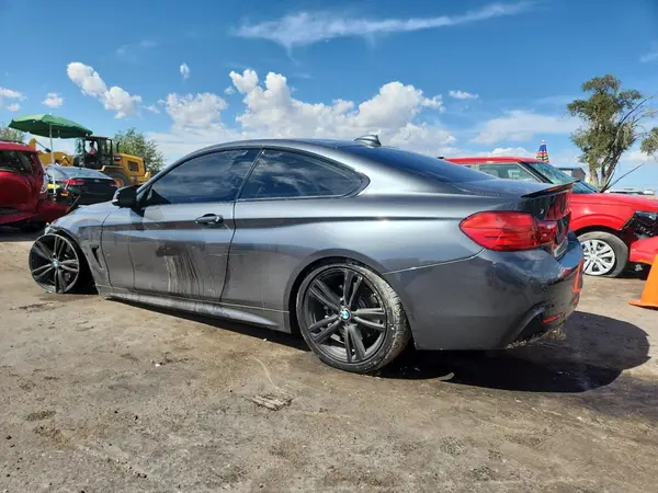 WBA4P1C51HK522238 2017 BMW 4ER - Image 2