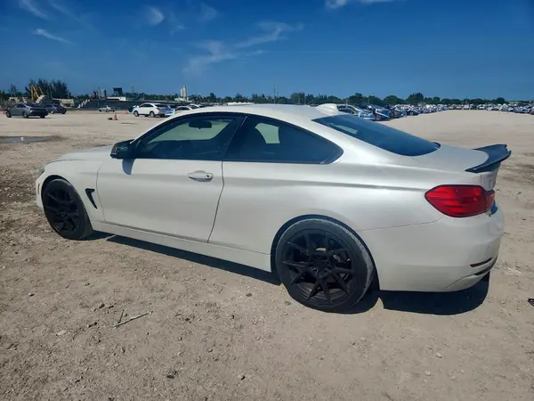 WBA4P1C58HK522334 2017 BMW 4ER - Image 2