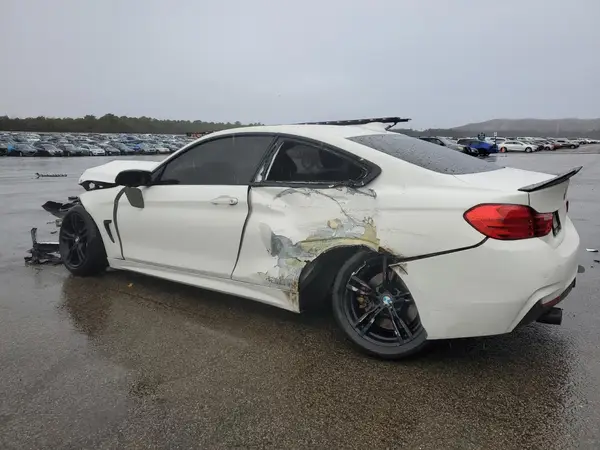 WBA4P1C59HK522441 2017 BMW 4ER - Image 2