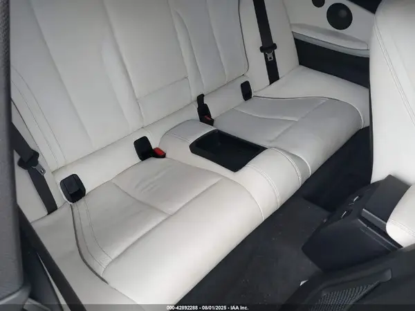 WBA4P3C34HK528707 2017 BMW 4ER - Image 8