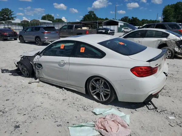 WBA4P3C5XHK528020 2017 BMW 4ER - Image 2