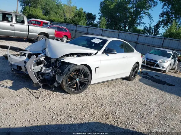 WBA4P3C5XHK528146 2017 BMW 4ER - Image 2