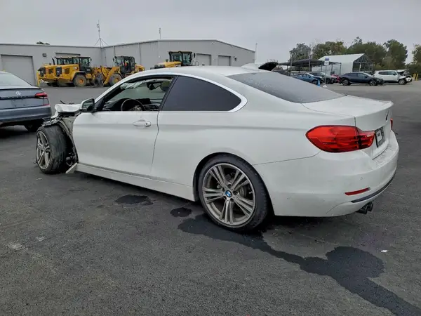 WBA4R7C34HA078984 2017 BMW 4ER - Image 2