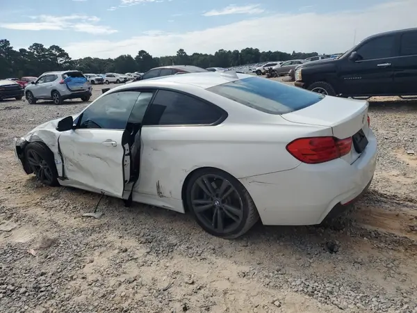 WBA4R7C50HK679661 2017 BMW 4ER - Image 2