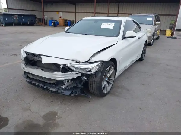 WBA4R7C52HK895902 2017 BMW 4ER - Image 2